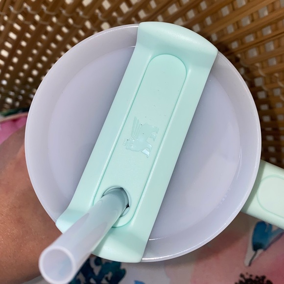 BRAND NEW Stanley Clean Slate - Warm Serene Brushstroke Tumbler - 30 oz 💕 - Picture 3 of 4